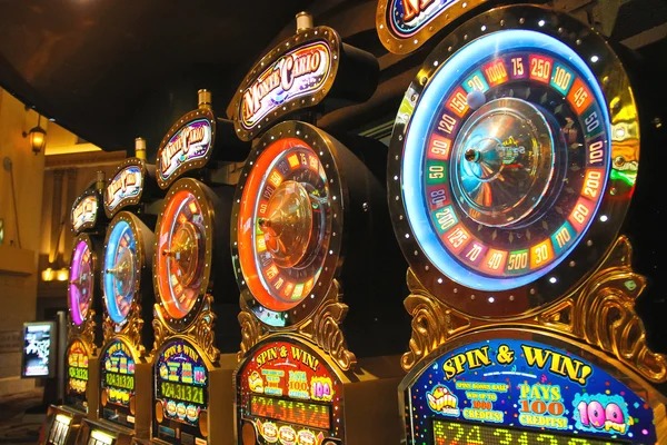 sensitoto mobile app interface showing sportsbook and live casino options